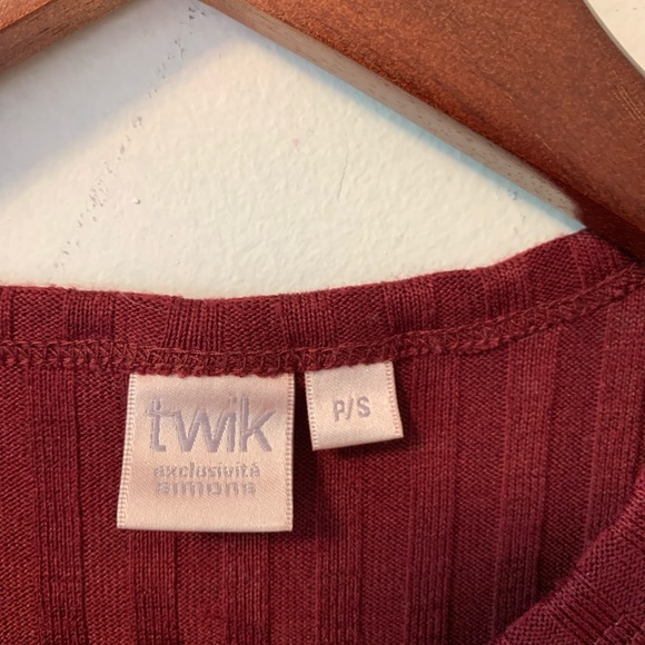 Tank top from Simons - Picture 2 of 3